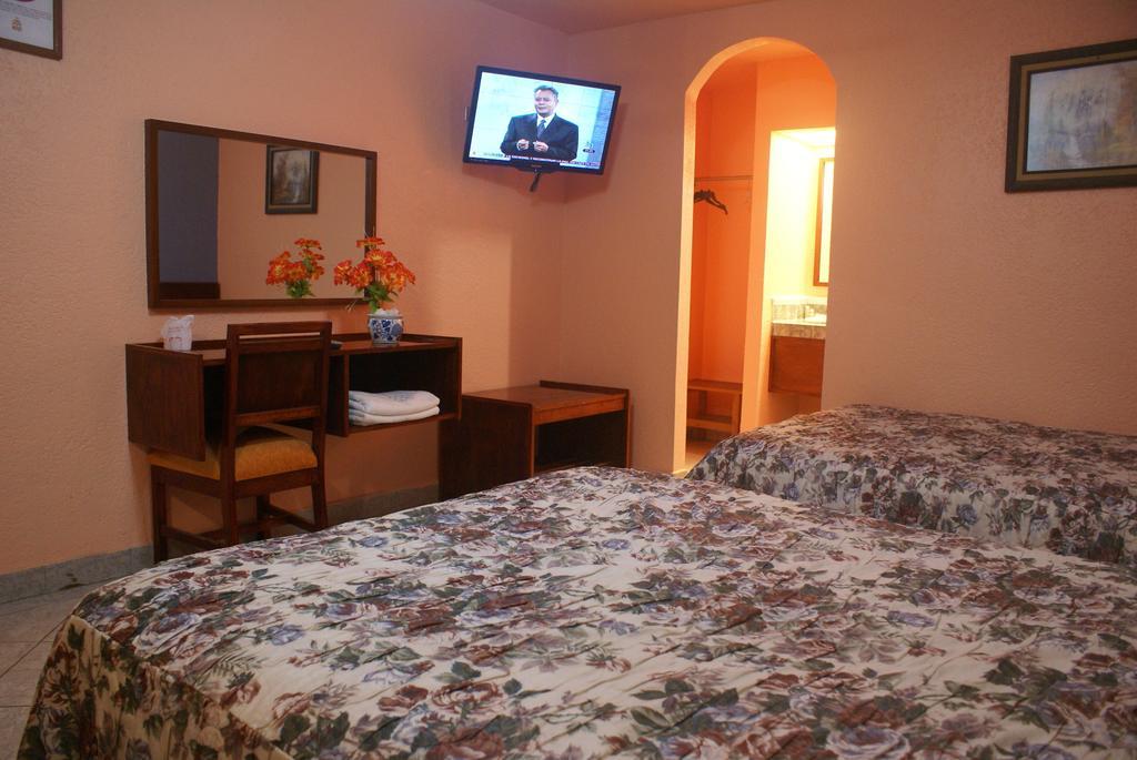 Hotel De Mexico Matamoros  Værelse billede