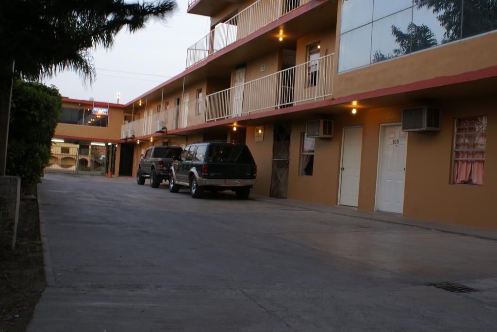 Hotel De Mexico Matamoros  Eksteriør billede