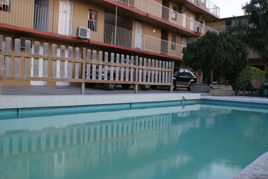 Hotel De Mexico Matamoros  Eksteriør billede