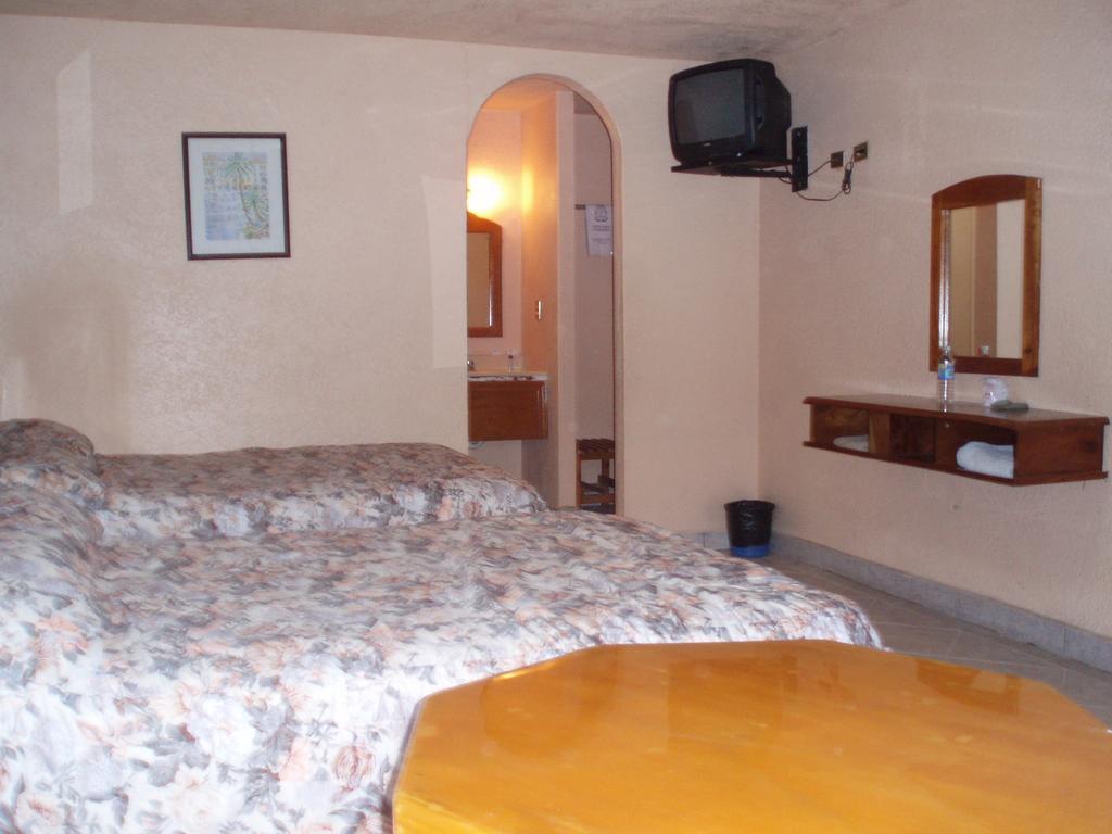 Hotel De Mexico Matamoros  Værelse billede